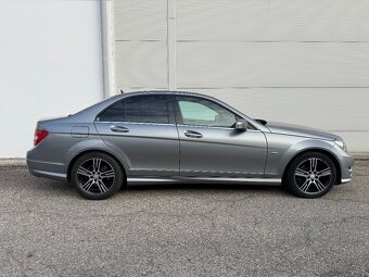 Mercedes-Benz C220 Cdi 125kW W204 Face 7G-Tronic 4-Matic AMG - 6