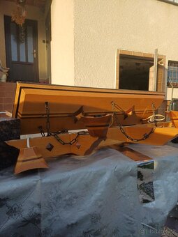 Dřevěný lustr - 6