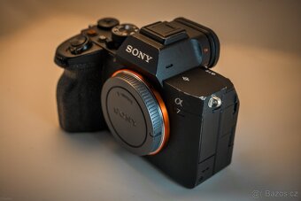 Sony A7IV + 28-70mm sklo - 6