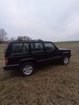 Jeep Cherokee XJ 4.0 - 6