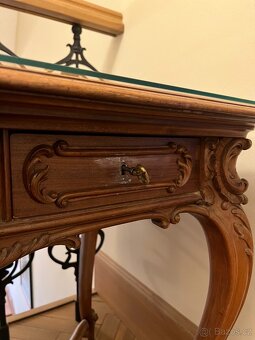 Starožitný dřevěný stůl - 6