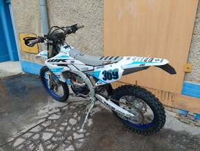 Yamaha WR 250 F - 6
