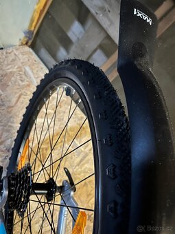 Juniorské kolo KELLYS Kiter 30 (8-12 let) 24” - 6
