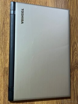 Toshiba Satellite L55-C5335S - 6