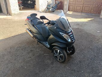 Peugeot Metropolis 400 rv. 2019 Stačí řidičák skupiny B - 6