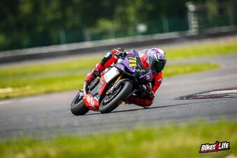 Aprilia rsv4 Factory okruhovka - 6