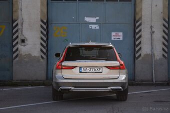 Volvo V90 CC D5 2.0L Cross Country AWD A/T - 6