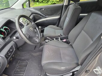 Toyota Corolla Verso, 2005, 1,6VVTi 81kW, ČR, klimatizace - 6