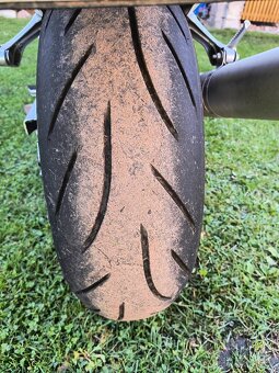 Honda CBR 1100 super blackbird - 6