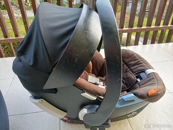 Autosedačka + izofix - 6