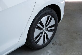VOLKSWAGEN E-GOLF VARIANT - 6