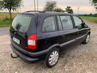 Opel Zafira 1.8 TDI - 6