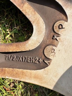 Alu Disky Dezent 7,5Jx17 ET40 5x112 - 6