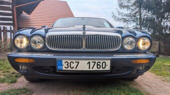 Jaguar Sovereing XJ8 - 6