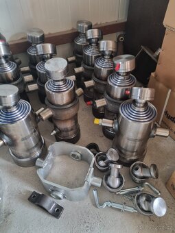 Prodám kit sklápěcí 3.5 t 5.5 t 7.5 etc - 6