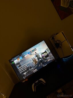 Herní set - Ps5 , herní monitor , židle , stůl a sluchátka - 6