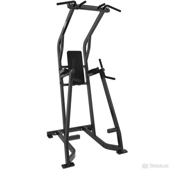 Hammer Strength - 12 strojů skladem - 6