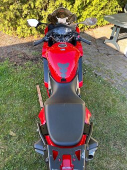 Prodám Honda VFR 800F 2016 - 6