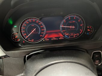 BMW 318i F30 M Paket – Automat, LED, ConnectedDrive - 6