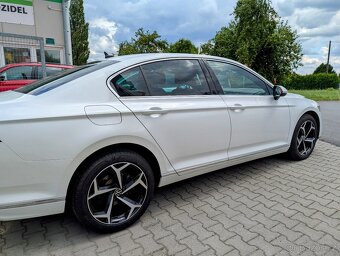 VW PASSAT 2.0TDi 110kW MANUÁL 12/2020 JEN 145TKM - 6