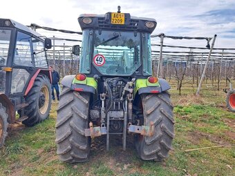 CLAAS NEXOS 240F 4X4 - 6