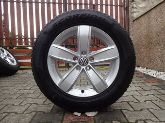 PĚKNÁ ZIMNÍ ORIGINÁL ALU 17" 5x112 pneu 215/65R17 Pirelli - 6