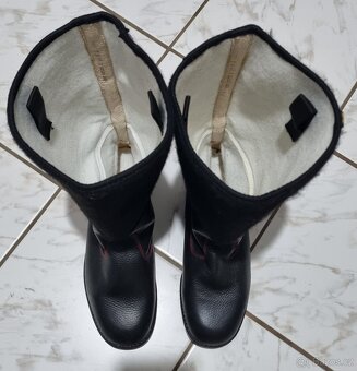 Filcáky zimní pracovní obuv - 6