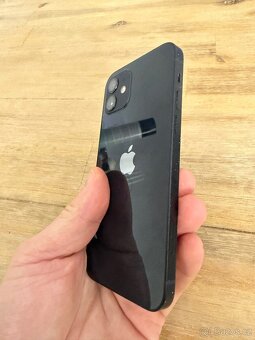 iPhone 12 64 GB – Černý - 6