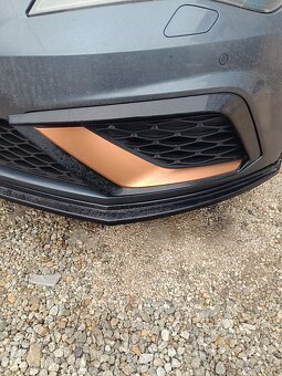 Náhradné diely - 6