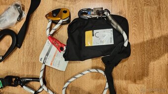 Lezecká postroj - 6