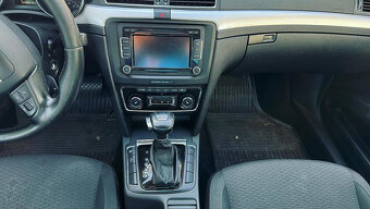 Veškeré náhradní díly Škoda Superb 2 sedan 10 CDVA LRJ LF8M - 6