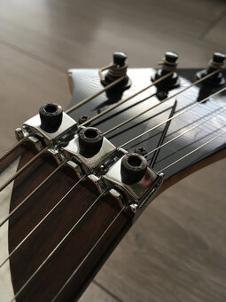 Jackson King V - 6