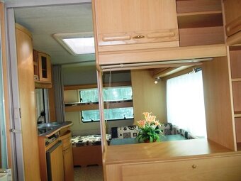 ADRIA UNICA 542TK-PRO 6 OSOB / Palandy - 6