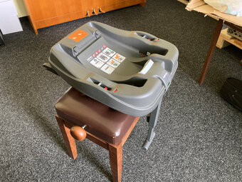 Základna Inglesina Huggy Base Isofix - 6
