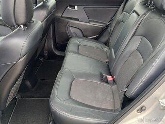 Kia Sportage 1.7 CRDi , 85 kW nafta, 2011 - 6