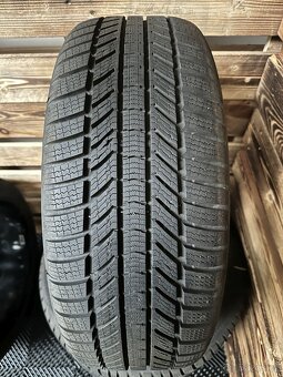 ZIMNÍ - Kia XCeed - ALU disky Dezent 5x114,3 R18 - 6