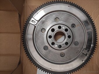 Dvouhmotový setrvačník pro BMW 3 a 5 (LuK) - 6