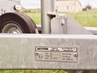 Nákladní přívěs skříň 2500kg - 6