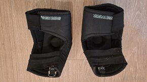 Hokejová výstroj - 6