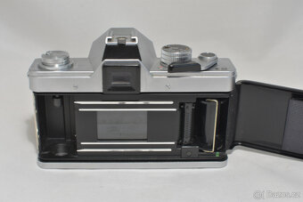 PRAKTICA MTL 3 + PENTACON 50/1,8 + PŘÍSLUŠENSTVÍ. - 6