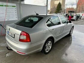 ŠKODA OCTAVIA 2-A5 DSG - 6