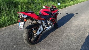 Honda CBR 600 RR - 6