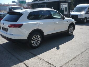 Volkswagen Touareg 3.0TDI 170kW - 6