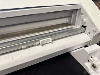 Řezací plotr Silhouette Cameo 4 Pro - 6