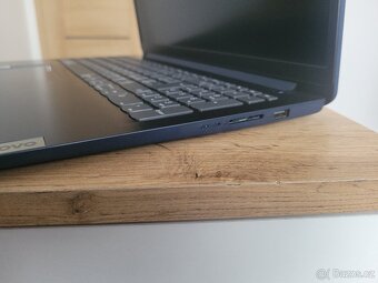 Lenovo IdeaPad 1 15ALC7 - R7-5700U | 16 GB | M.2 512 GB - 6
