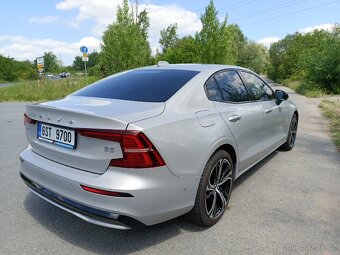 Volvo S60 2.0i T5 184kW R-Design - 6