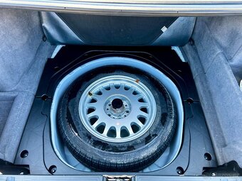 BMW e38 730i - 6