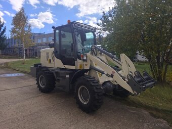 Kolový nakladač TH 922 - 6