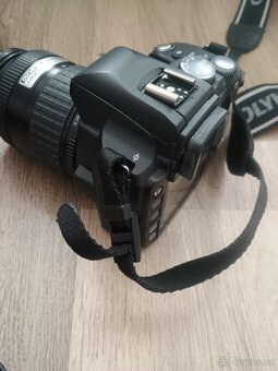 Digitální zrcadlovka Olympus E-500 s objektivem + obal - 6