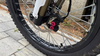 Malaguti XAM elektrické enduro SPZ - 6